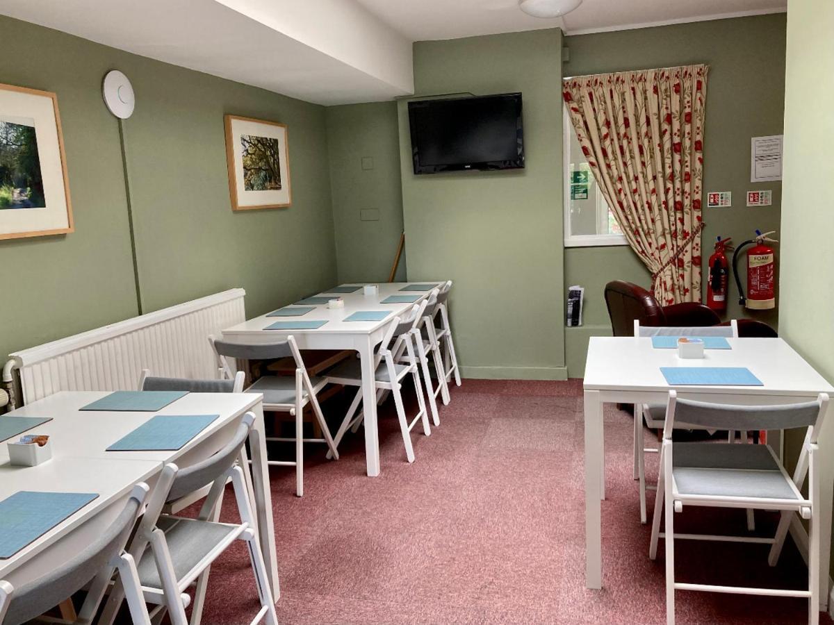 Ludlow Mascall Centre Kültér fotó