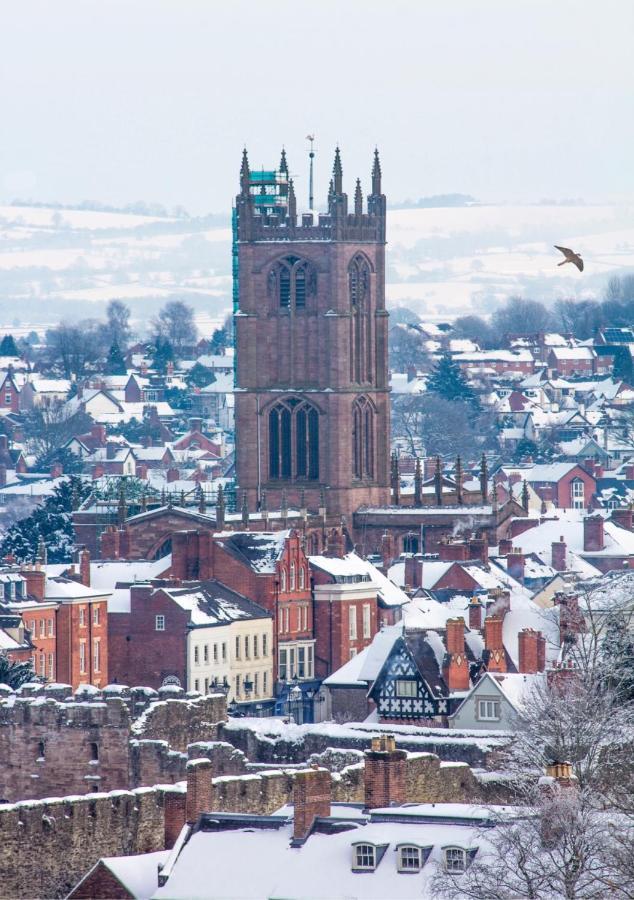 Ludlow Mascall Centre Kültér fotó