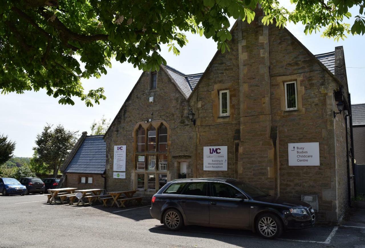 Ludlow Mascall Centre Kültér fotó